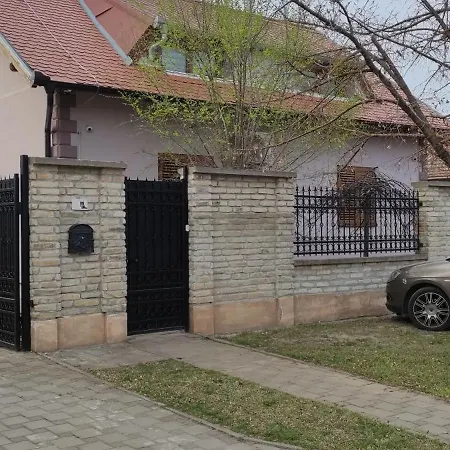 Sobe Nika * Palic